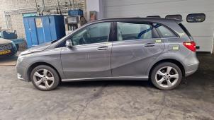 Mercedes B 1.6 B-200 BlueEFFICIENCY Turbo 16V Épave (2012, Gris)