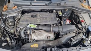 Mercedes B 1.6 B-200 BlueEFFICIENCY Turbo 16V Épave (2012, Gris)