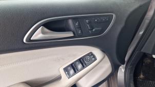 Mercedes B 1.6 B-200 BlueEFFICIENCY Turbo 16V Épave (2012, Gris)
