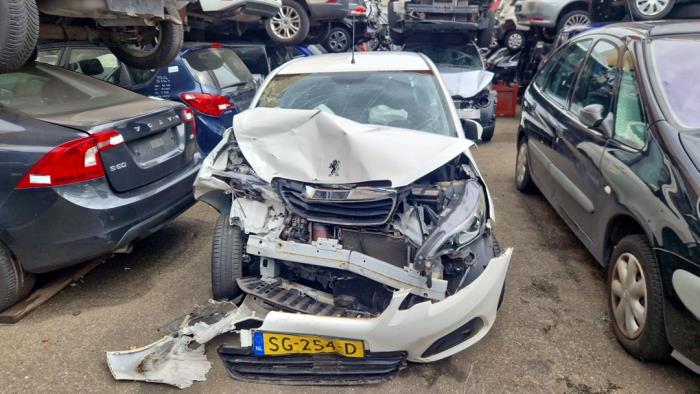 Peugeot 108 1.0 12V  (Épave)