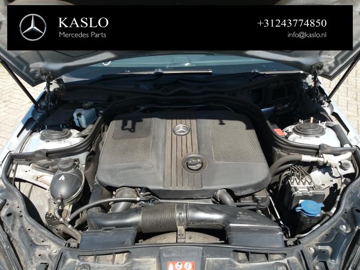 Mercedes E E-220 CDI 16V BlueEfficiency Épave (2010, Métallisé, Argenté)
