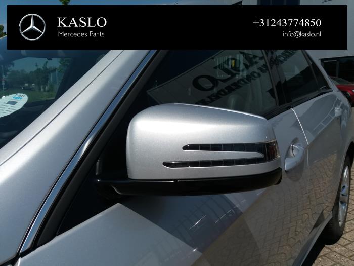 Mercedes E E-220 CDI 16V BlueEfficiency Épave (2010, Métallisé, Argenté)