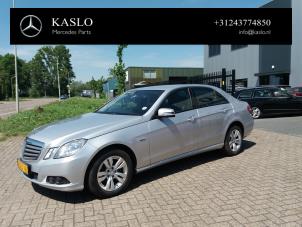 Mercedes E E-220 CDI 16V BlueEfficiency Épave (2010, Métallisé, Argenté)