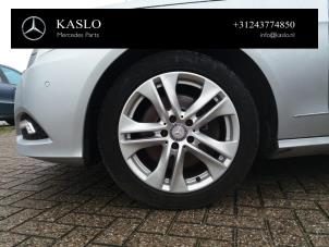 Mercedes E Estate E-350 CDI V6 24V BlueEfficiency Épave (2010, Métallisé, Argenté)
