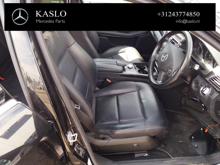 Mercedes E Estate E-350 CDI V6 24V BlueEfficiency Vehículo de desguace (2010, Metálico, Negro)