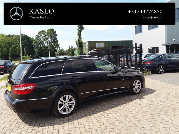 Mercedes E Estate E-350 CDI V6 24V BlueEfficiency Vehículo de desguace (2010, Metálico, Negro)