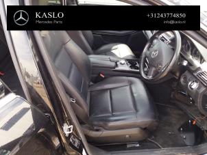 Mercedes E Estate E-350 CDI V6 24V BlueEfficiency Vehículo de desguace (2010, Metálico, Negro)