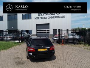 Mercedes E Estate E-350 CDI V6 24V BlueEfficiency Vehículo de desguace (2010, Metálico, Negro)