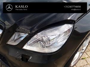 Mercedes E Estate E-350 CDI V6 24V BlueEfficiency Vehículo de desguace (2010, Metálico, Negro)