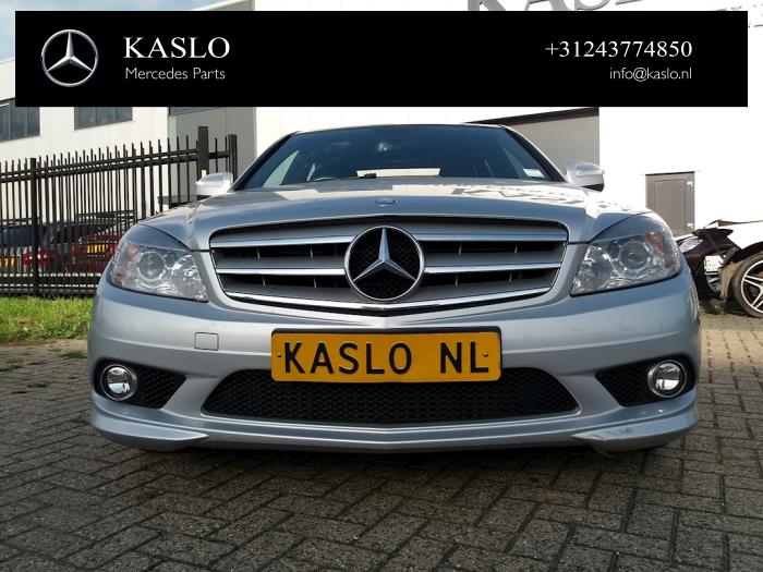 Mercedes C 2.2 C-220 CDI 16V Épave (2008, Métallisé, Argenté)