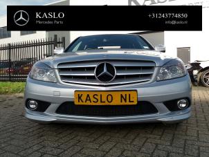 Mercedes C 2.2 C-220 CDI 16V Épave (2008, Métallisé, Argenté)