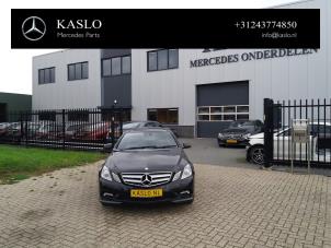 Mercedes E E-220 CDI 16V BlueEfficiency Épave (2011, Métallisé, Noir)