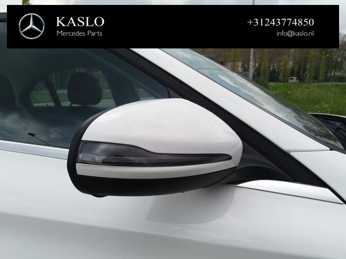 Mercedes C C-200 1.6 CDI BlueTEC, C-200 d 16V Samochód złomowany (2015, Bialy)