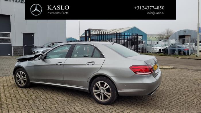 Mercedes E E-220 CDI 16V BlueEfficiency Épave (2014, Métallisé, Gris argenté)
