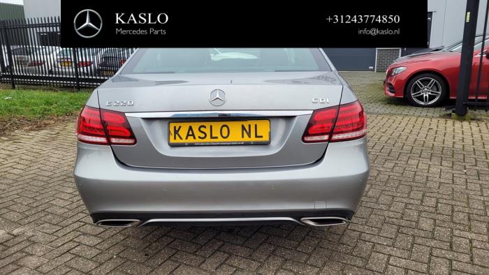 Mercedes E E-220 CDI 16V BlueEfficiency Épave (2014, Métallisé, Gris argenté)