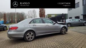 Mercedes E E-220 CDI 16V BlueEfficiency Épave (2014, Métallisé, Gris argenté)