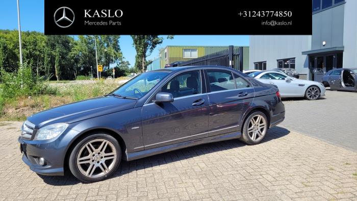 Mercedes C 2.2 C-220 CDI 16V BlueEFFICIENCY Épave (2011, Métallisé, Gris)