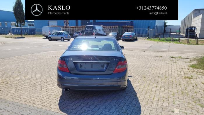 Mercedes C 2.2 C-220 CDI 16V BlueEFFICIENCY Épave (2011, Métallisé, Gris)