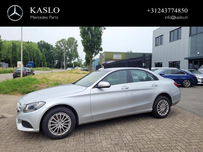 Mercedes C C-220 2.2 CDI BlueTEC, C-220 d 16V Schrottauto (2015, Metallic, Silber)