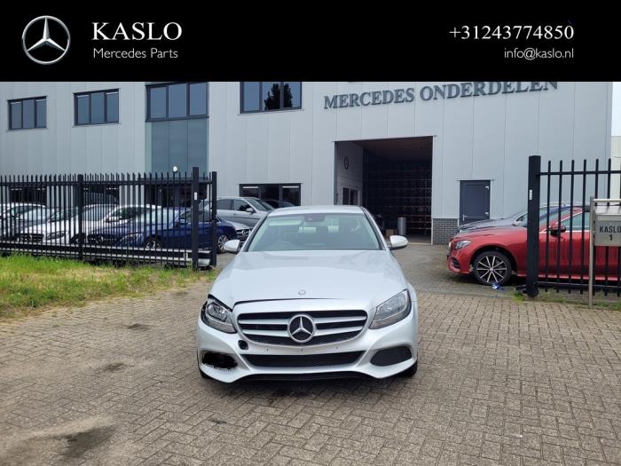 Mercedes C C-220 2.2 CDI BlueTEC, C-220 d 16V Schrottauto (2015, Metallic, Silber)