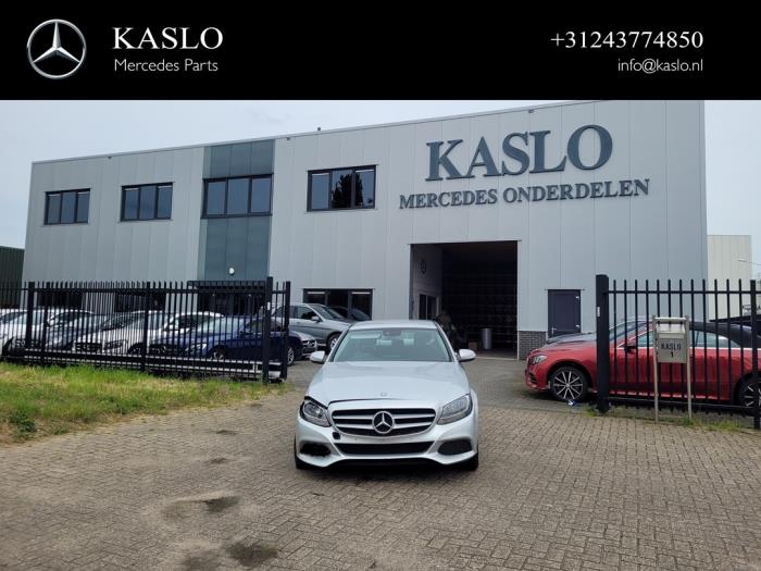 Mercedes C C-220 2.2 CDI BlueTEC, C-220 d 16V Schrottauto (2015, Metallic, Silber)
