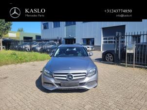 Mercedes C Estate C-200 BlueTEC, C-200 d 1.6 16V Vehículo de desguace (2015, Metálico, Plateado)