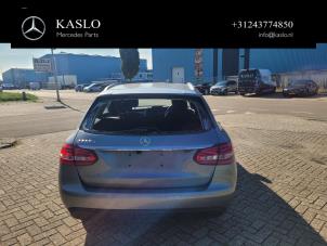 Mercedes C Estate C-200 BlueTEC, C-200 d 1.6 16V Vehículo de desguace (2015, Metálico, Plateado)