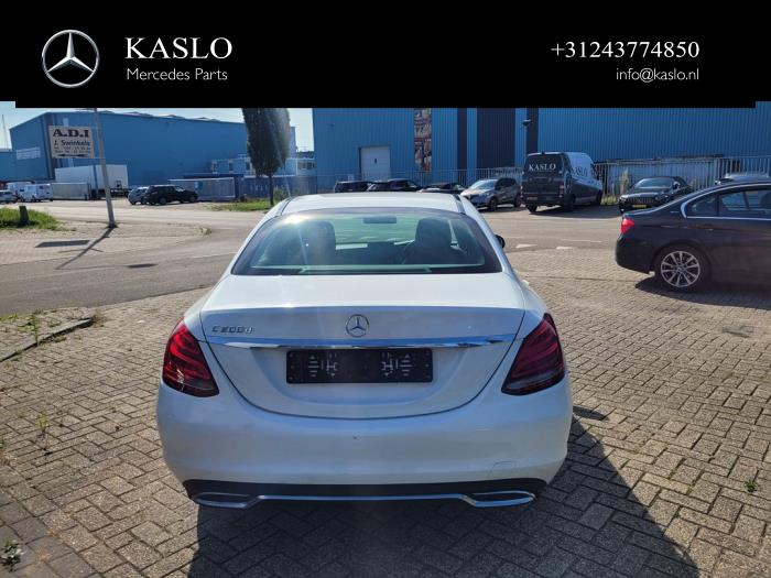 Mercedes C C-200 1.6 CDI BlueTEC, C-200 d 16V Schrottauto (2015, Weiß)