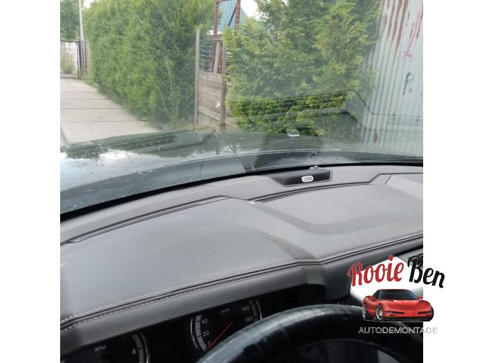 Dodge Ram 1500 Crew Cab 5.7 V8 Hemi 1500 4x2 Épave (2013, Noir)