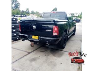 Dodge Ram 1500 Crew Cab 5.7 V8 Hemi 1500 4x2 Épave (2013, Noir)