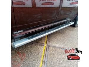 Dodge 1500 Crew Cab 5.7 Hemi V8 4x4 Épave (2016, Brun)