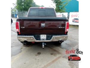 Dodge 1500 Crew Cab 5.7 Hemi V8 4x4 Épave (2016, Brun)