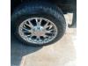 Chevrolet Silverado 1500 Standard Cab 5.3 V8 2500 4x4 Crew Cab Skrotfordon (2018, ZWART)