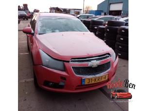 Chevrolet Cruze 1.8 16V VVT Épave (2010, Rouge)
