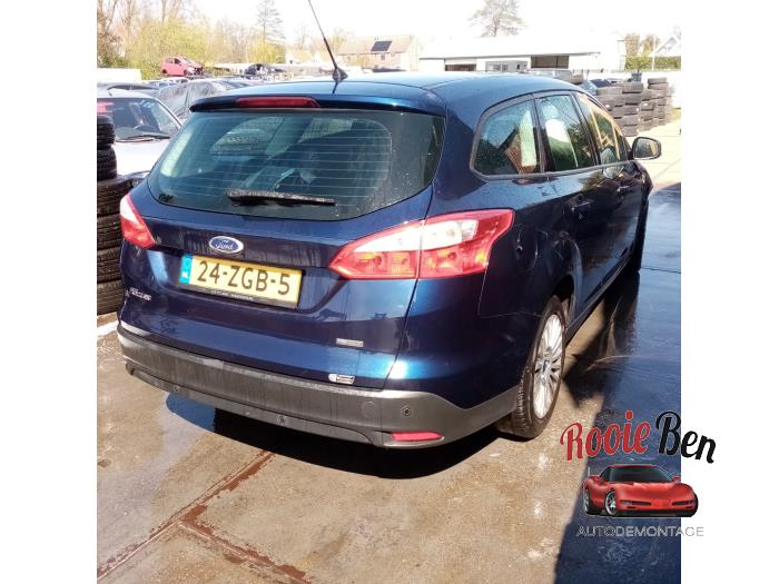 Ford Focus 3 Wagon 1.6 TDCi ECOnetic Salvage vehicle (2012, Blue)