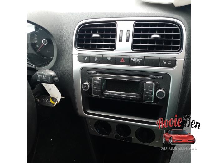 Volkswagen Polo V 1.2 12V Vehículo de desguace (2013, Blanco)