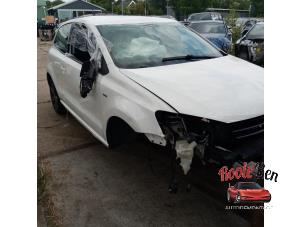 Volkswagen Polo V 1.2 12V Vehículo de desguace (2013, Blanco)
