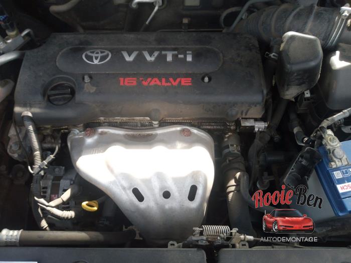 Toyota RAV4 2.0 16V VVT-i 4x4 Salvage vehicle (2006, Gray)