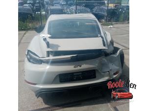 Porsche 718 Cayman 4.0 GT4 Samochód złomowany (2020, Szary)