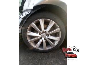 Lexus IS 300h 2.5 16V Vehículo de desguace (2014, Gris)