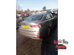 Lexus IS 300h 2.5 16V Vehículo de desguace (2014, Gris)