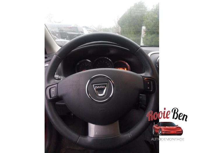 Dacia Sandero II 0.9 TCE 12V Épave (2013, Rouge)