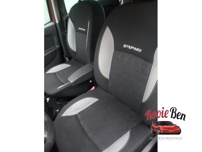 Dacia Sandero II 0.9 TCE 12V Épave (2013, Rouge)
