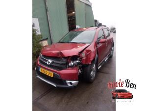 Dacia Sandero II 0.9 TCE 12V Épave (2013, Rouge)