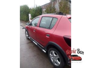 Dacia Sandero II 0.9 TCE 12V Épave (2013, Rouge)