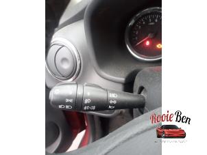 Dacia Sandero II 0.9 TCE 12V Épave (2013, Rouge)