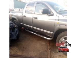 Dodge Ram 1500 5.7 V8 Hemi 1500 4x2 Épave (2004, Gris)