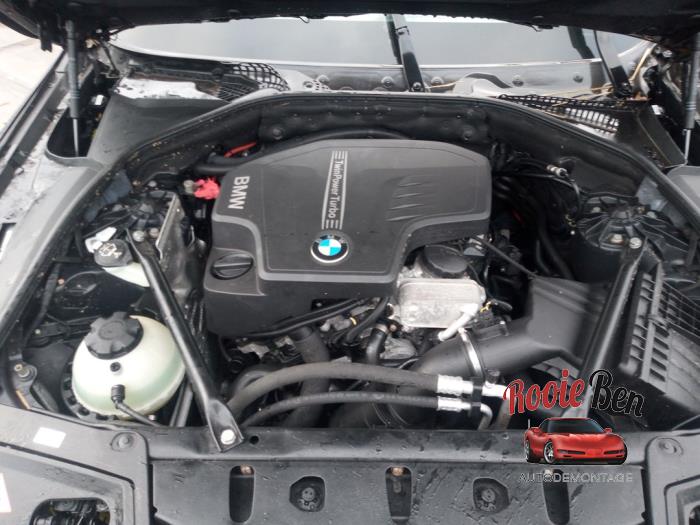 BMW 5 serie 528i 16V Salvage vehicle (2013, Black)