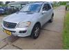 Schrottauto Mercedes ML-Klasse aus 2005