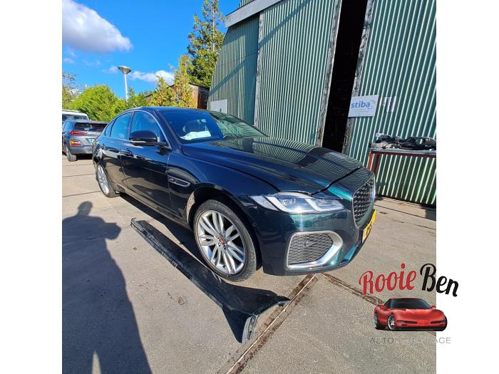 Jaguar XF 2.0 P250 Turbo 16V Épave (2021, Vert)